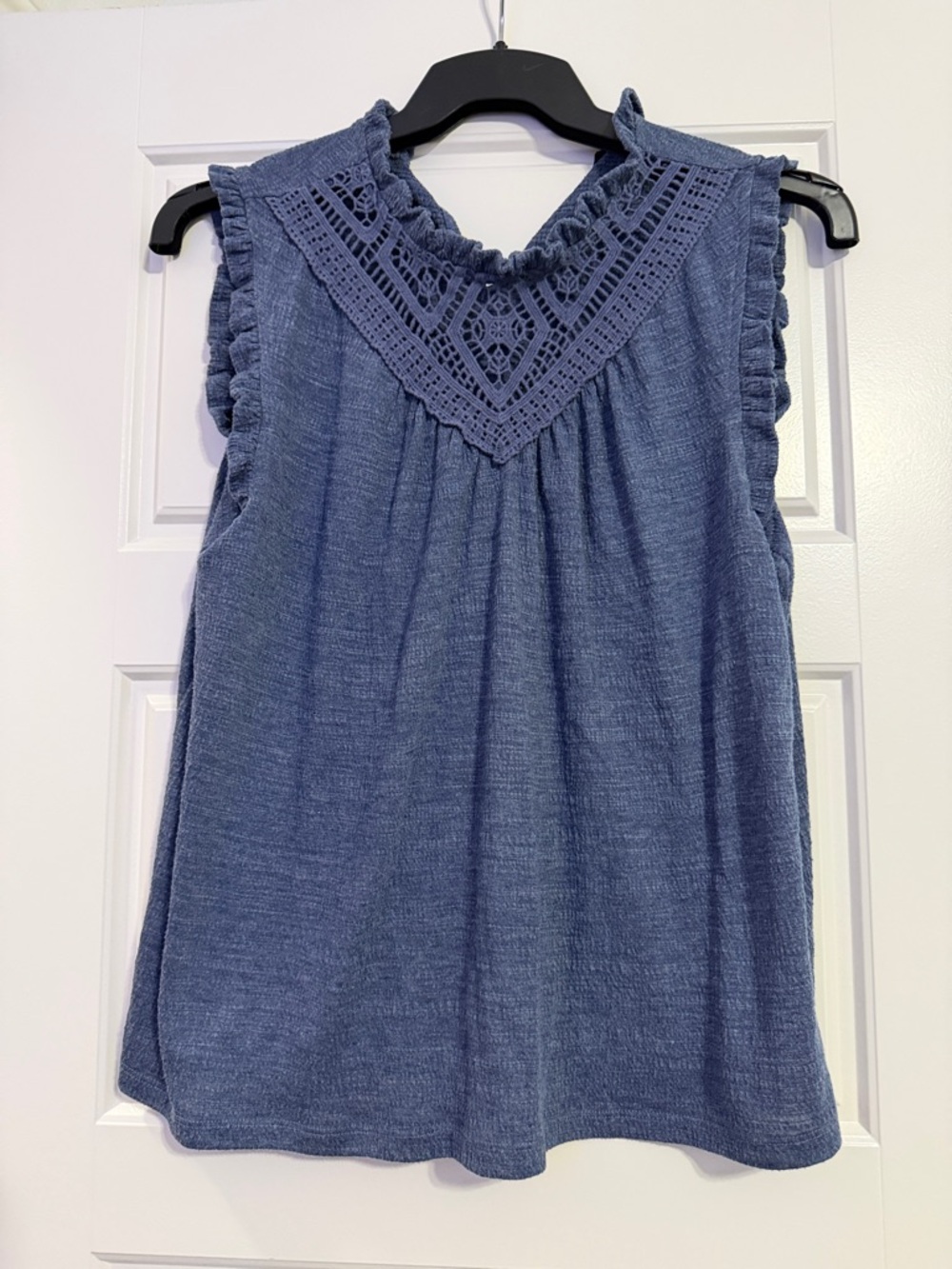 Cable & Gauge Dusty Blue Crochet V‑Neck Sleeveless Top